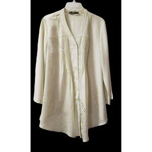 Rose & Olive Cream Blouse Button front, 3/4 Sleeve, Pintuck Pleat cutout design